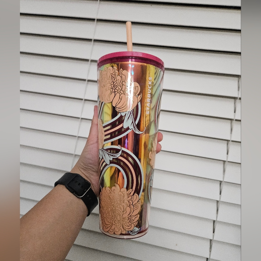 Starbucks Holiday 2025 Flower Straw Charm 24 Oz Cold Cup Tumbler *New Release*